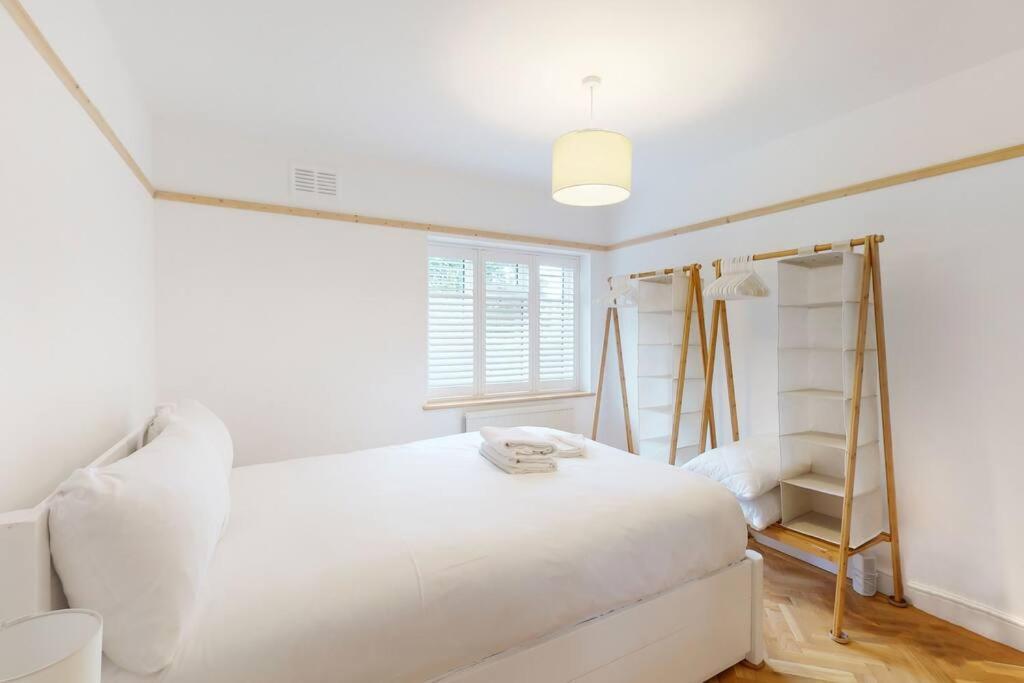 Stunning 2 Bed Flat In Richmond Apartman Saint Saint Kew Kültér fotó